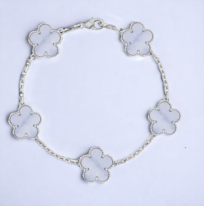 CloveLux™ Clover Bracelet